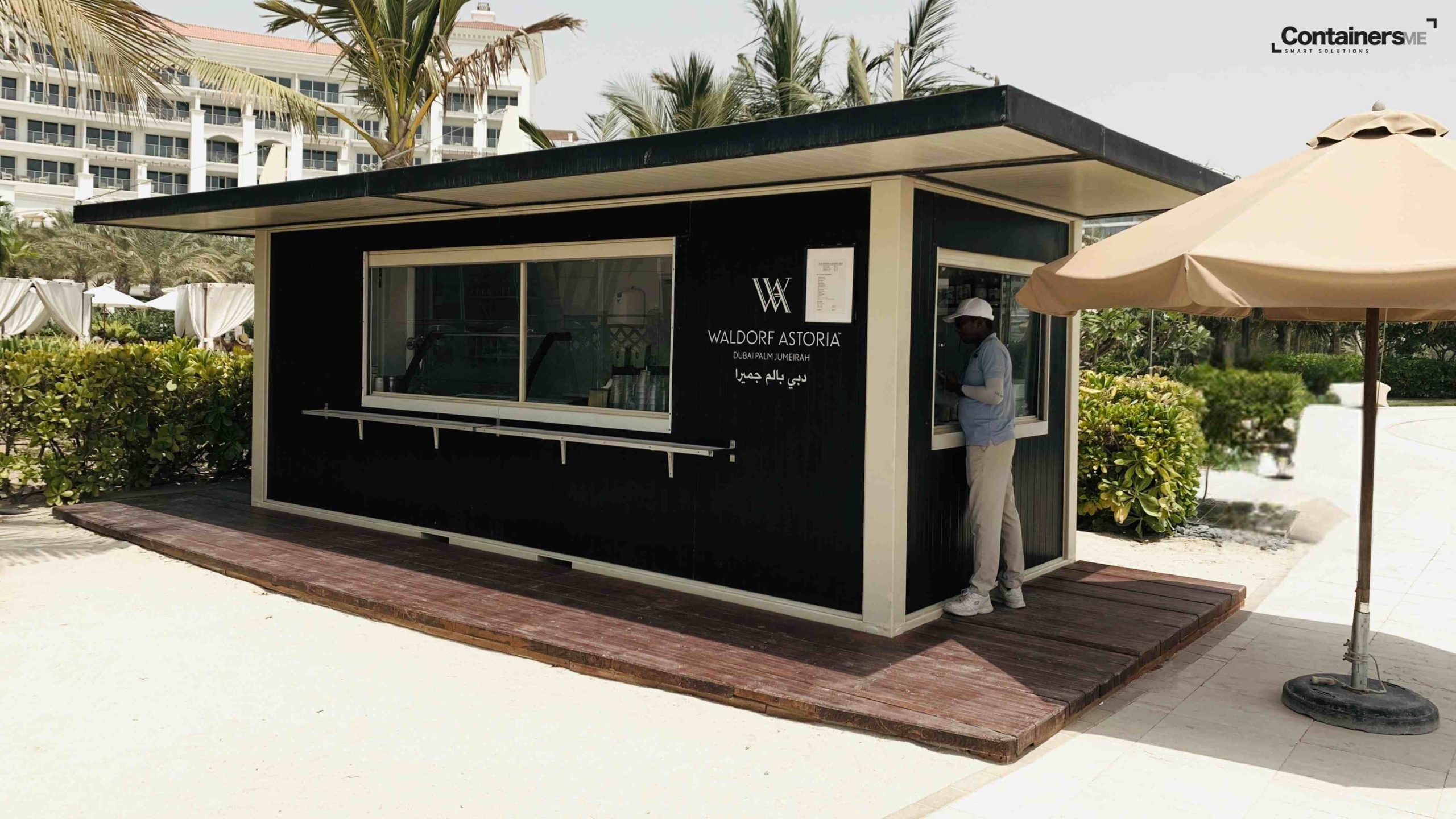 container kiosk made using modular mobile container 