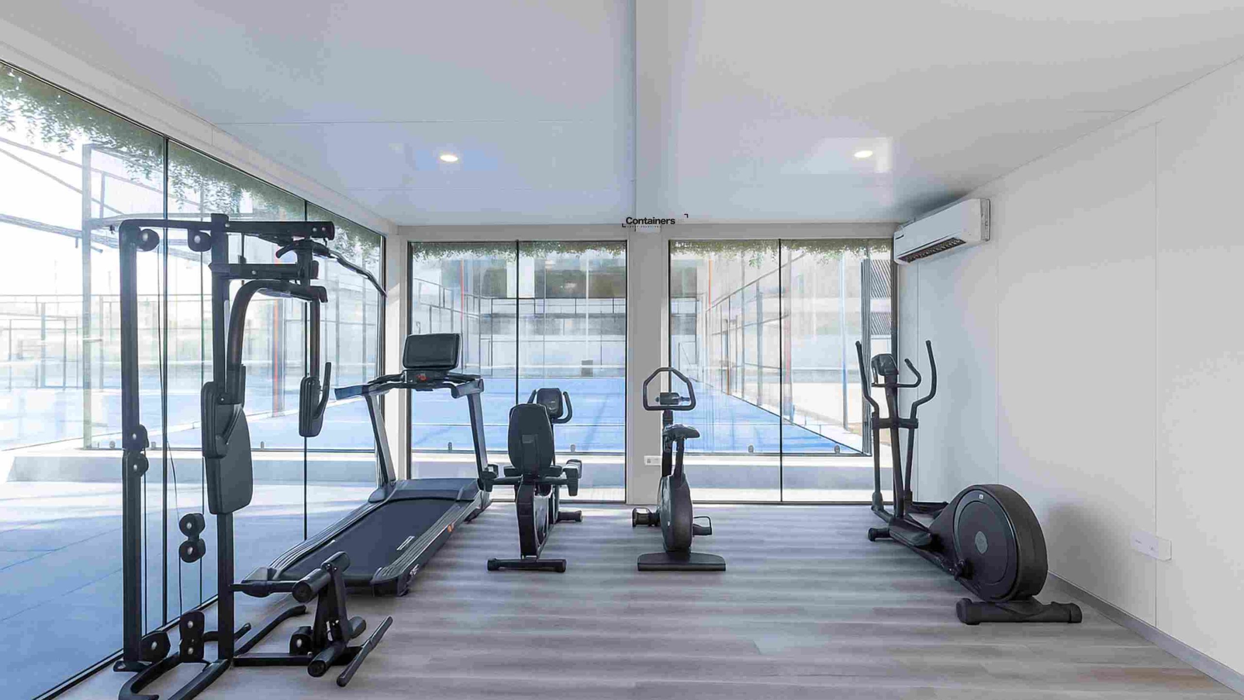 mobile containers made using modular mobile container